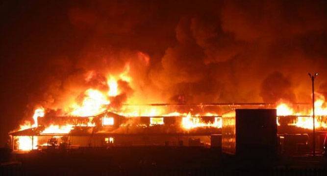 Niger:Fire burns down 600 shops in Bida market