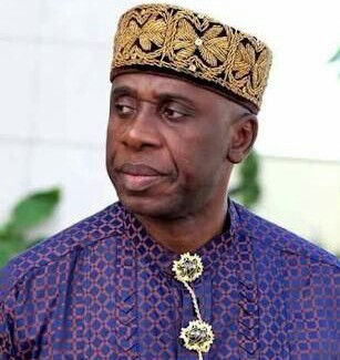 Amaechi assures citizens of early completion of Lagos-Ibadan Standard Gauge lines