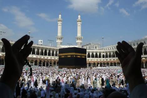 Guide for the Hajj pilgrims and managers